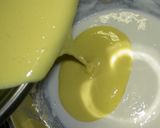 A picture of step 6 of Khatoon (Nan) Panjereh (Persian Dessert).