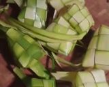 Foto langkah ke 2 dari resep Ketupat metode 5.30.7 (super ekonomis).