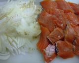 A picture of step 1 of Autumn Salmon White Sauce Gratin.