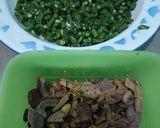 Foto langkah ke 1 dari resep Lawar Kacang Panjang.