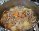 A picture of step 4 of Simple Standard Nikujaga.