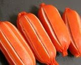 A picture of step 3 of Flower-Shaped Wiener Sausages to Decorate Your Bento.