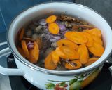 Foto langkah ke 3 dari resep Bening Kelor Kerang.