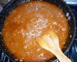 A picture of step 4 of Spaghetti Bolognese.