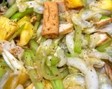 Hình bước làm 6 của món Rau Củ Xào Chay Vét Tủ Lạnh