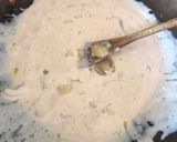 Foto del paso 4 de la receta: Pasta de calabacín en salsa alfredo con pollo y champiñones