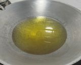 Gambar langkah 4 resipi Kuih Gunting.