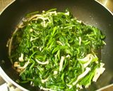 A picture of step 2 of Spinach & Tempura Crumbs Creamy Simmer.