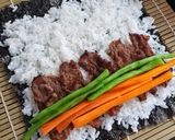 Foto langkah ke 5 dari resep Sushi Roll.