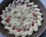 Foto langkah ke 6 dari resep Pizza Teflon praktis,empuk no telur.