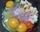 A picture of step 2 of Omelette with Lots of Vegetables and Cheese.
