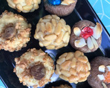 Foto del paso 15 de la receta: Panellets de mazapán con piñones y otras variedades