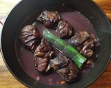 Une image de l'étape 8 de Joues de Boeuf en Civet.