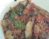 Foto langkah ke 7 dari resep Kulit Sapi & Ikan P masak pedas.