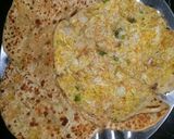 A picture of step 4 of Rice paratha.