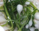 A picture of step 3 of Green Onions with Kimchi Dressing.