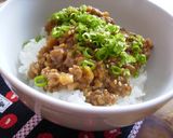 A picture of step 10 of Authentic Zhajiangmian with Meat and Miso.