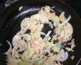 A picture of step 1 of Tuna Soup Pasta.