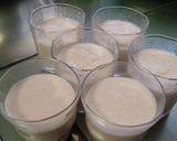 A picture of step 6 of Soft Strawberry Mousse with Rice Flour.
