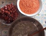 2015. Zöldséges vöröslencse főzelék füstölt kolbász és füstölt virslivel recept fázis 1 fotója