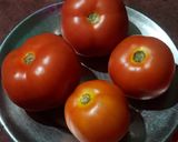 टमाटर की खट्टी चटनी (Tamatar ki khatti sabzi recipe in Hindi) रेसिपी चरण 1 फोटो