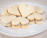 Foto del paso 7 de la receta: Alfajores de maizena