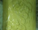 A picture of step 4 of Avocado - Lemon loaf cake.