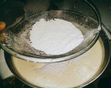 Foto del paso 4 de la receta: Bizcochuelo de 8 huevos para la torta de cumpleaños de Ciro 🎂🎉