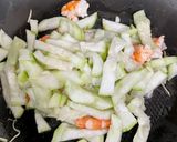 蝦仁炒絲瓜的食譜步驟1照片