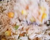A picture of step 4 of One pot rice 🍚.