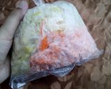 A picture of step 2 of Chicken and Vegetable Pasta.