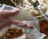Foto langkah ke 2 dari resep Lemper Ayam.