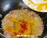 A picture of step 2 of Gobhi matar masala.