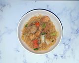 Foto langkah ke 4 dari resep Bihun ayam nyemek.