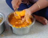 A picture of step 1 of Mangoes juice recipe.