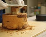 A picture of step 17 of Cocoa Marble Chiffon Cake.