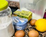 Foto del paso 1 de la receta: Tartaletas de queso al limón Suspiros de Amantes 🍋 🍋 🧀 🍓 🍓Feliz día a todas las madres 👩‍🍼❤️
