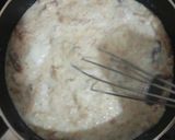 A picture of step 2 of Marie Bisquits Pudding.
