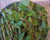 A picture of step 1 of Green Amaranth Curry.