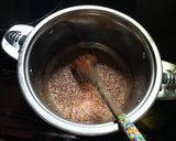 A picture of step 2 of Pilau Njeri.