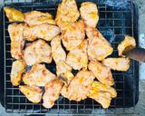 Hình bước làm 3 của món Vú bò ướp sa tế nướng than