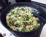 A picture of step 5 of Worcestershire-Style Sauce Veggie-Filled Egg Omelet.