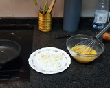 Foto del paso 3 de la receta: Tortilla francesa con queso