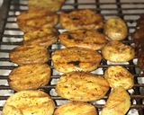 Foto del paso 2 de la receta: Entrañas y papas express a la parrilla con criollita