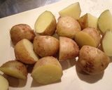 A picture of step 2 of New Potatoes and Pork Offcuts with Miso.