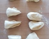 Foto del passaggio 4 della ricetta Treccia di pane all'olio a 8 capi 🌷