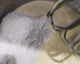 Foto del paso 2 de la receta: Budincitos de coco y pera