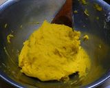 A picture of step 4 of [Farmhouse Recipe] Kabocha Mochi.
