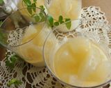 A picture of step 11 of Pear Compote in Jelly With Panna Cotta.