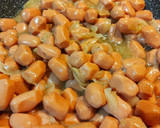 Foto del paso 4 de la receta: Salchichas con cebolla